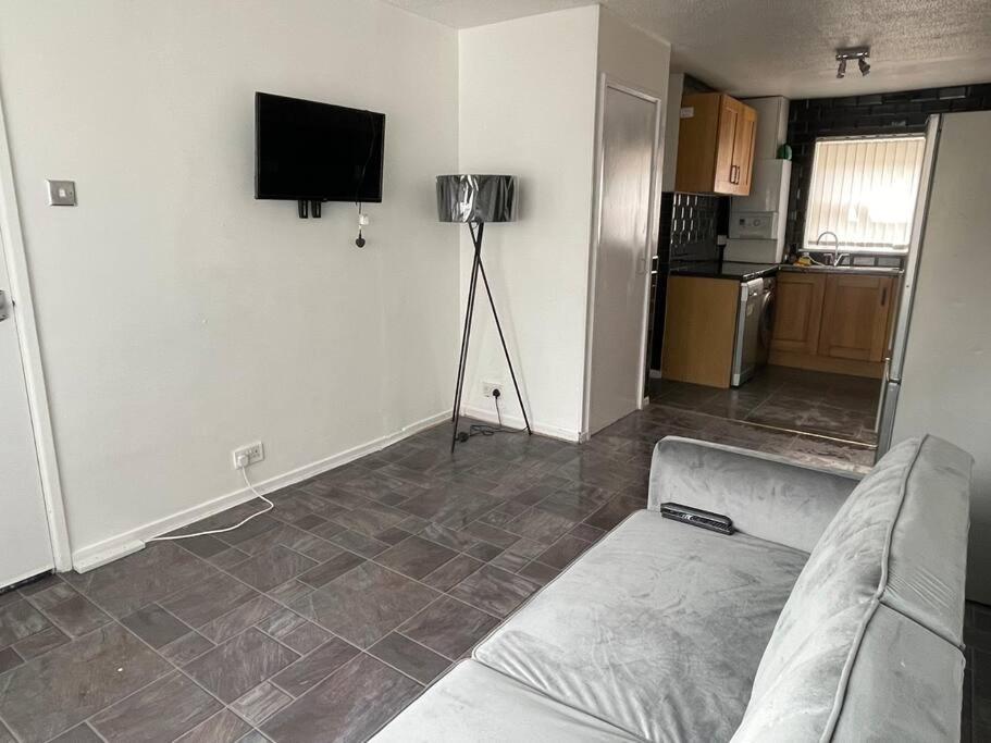 New! 4 Bedroom London House With Garden And Lawn Exterior foto